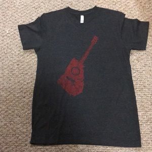 Canvas men’s graphic t-shirt with guitar 🎸